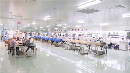 戰(zhàn)疫 濟(jì)寧在行動(dòng)丨濟(jì)寧高新區(qū)海富電子穩(wěn)妥復(fù)工 生產(chǎn)線馬力十足