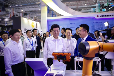 校友人物 | 周宇 大愛無疆的優秀青年企業家與電子產品研發先鋒